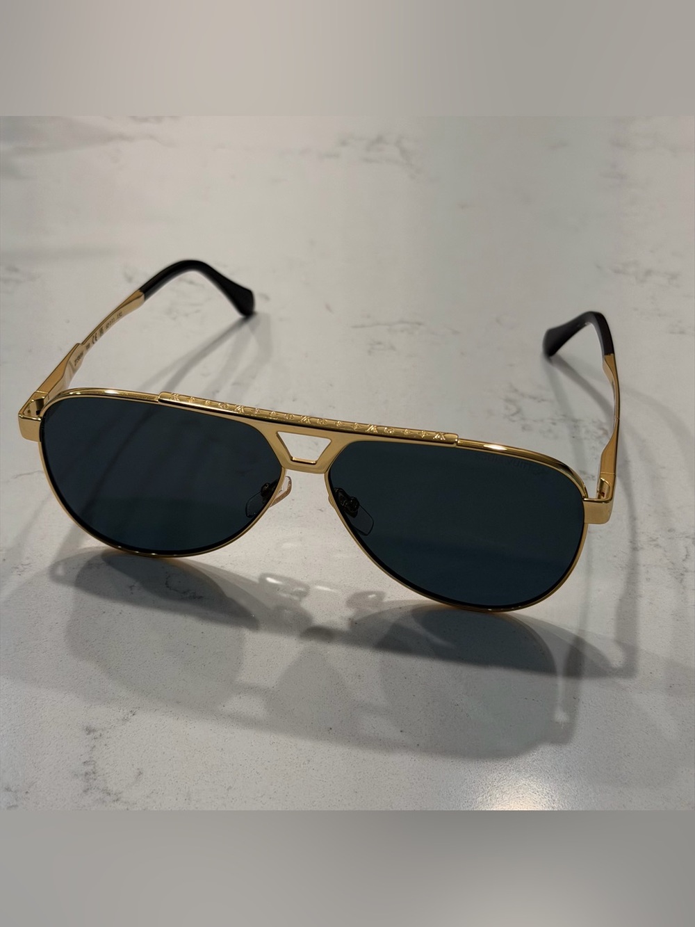 LOUIS VUITTON 1.1 Evidence Metal Pilot Sunglasses Z1586W